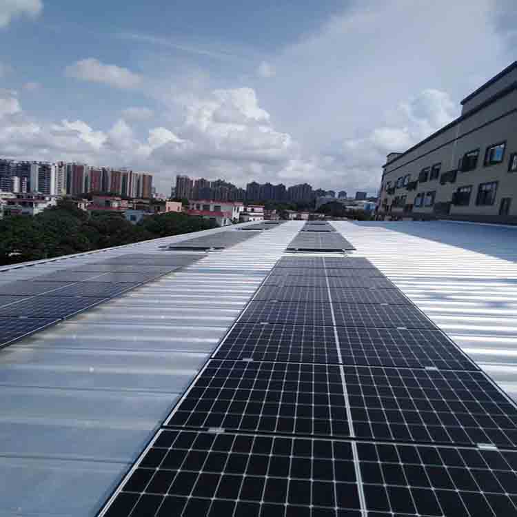 300kw solar power plant can supply power to a community